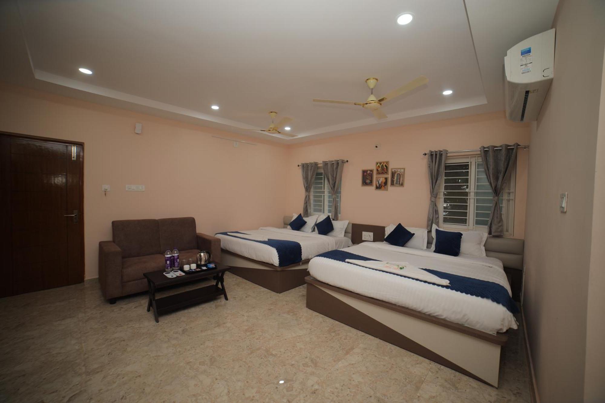 Sri Ganesh Grand Hotel Tirupati Exterior photo
