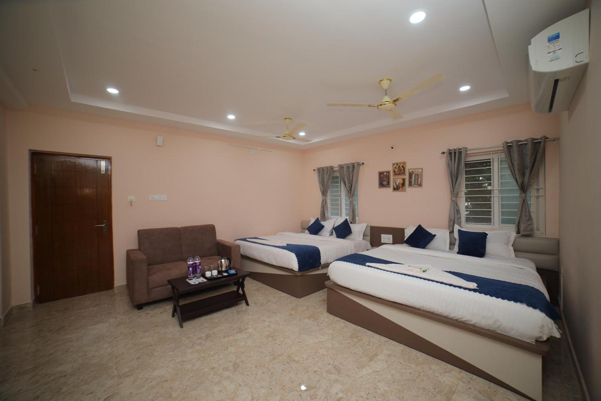 Sri Ganesh Grand Hotel Tirupati Exterior photo